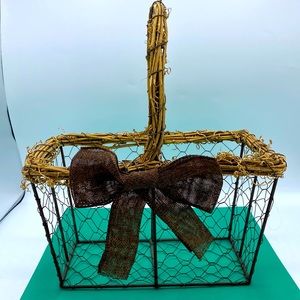 Chicken Wire Rectangular Storage Farmhouse Basket With Brown Burlap Bow